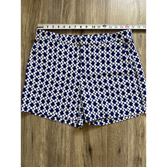 Banana Republic Geo Print Dressy Stretch Shorts Sz 10. - Picture 4 of 7